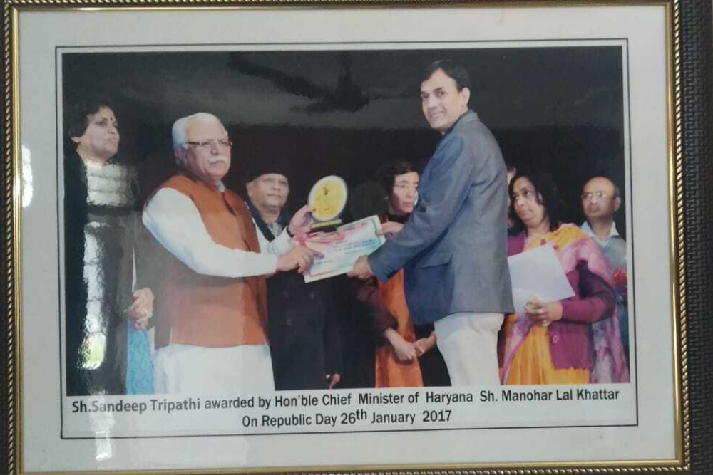 Sandeep Tripathi Physics Classes