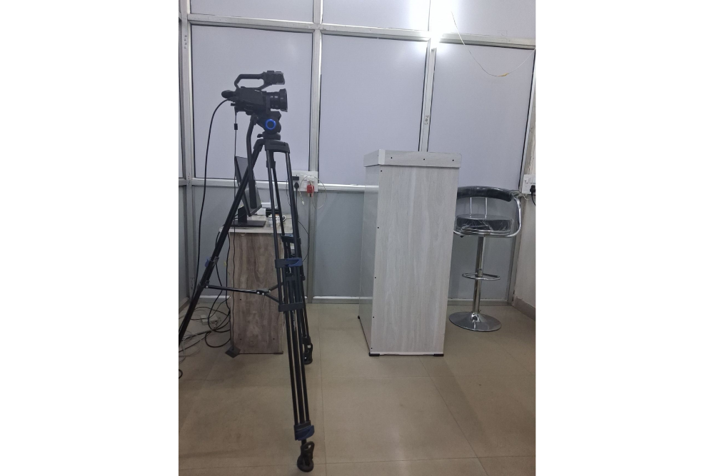 Lucent Ias Academy (Online Upsc Compass)