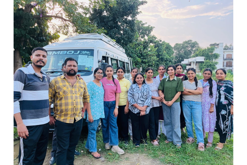 OM ACADEMY (Ajay Mandhan)