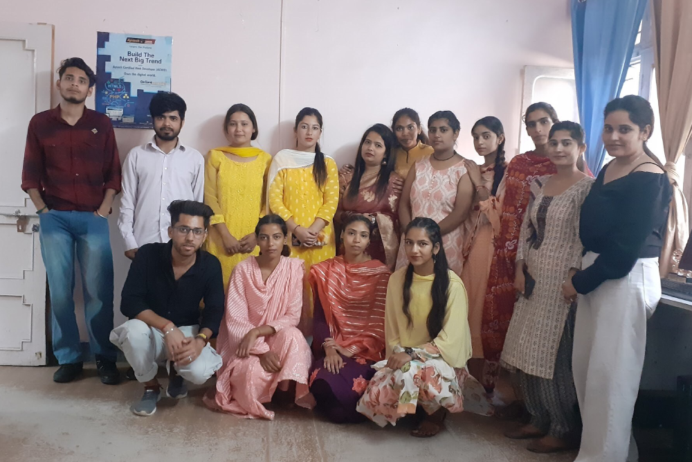 Axis Infotech